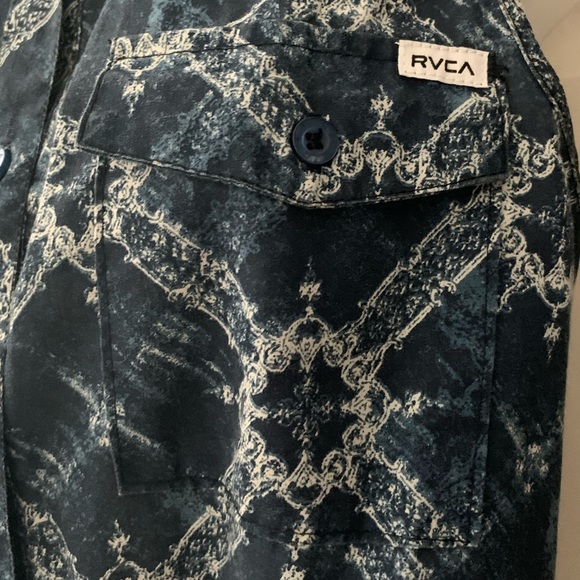 RVCA - Collared Button-Up Tank Top - Picture 4 of 6